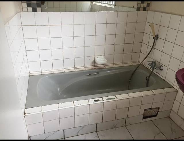 3 BEDROOM HOUSE FOR SALE IN SEA VIEW